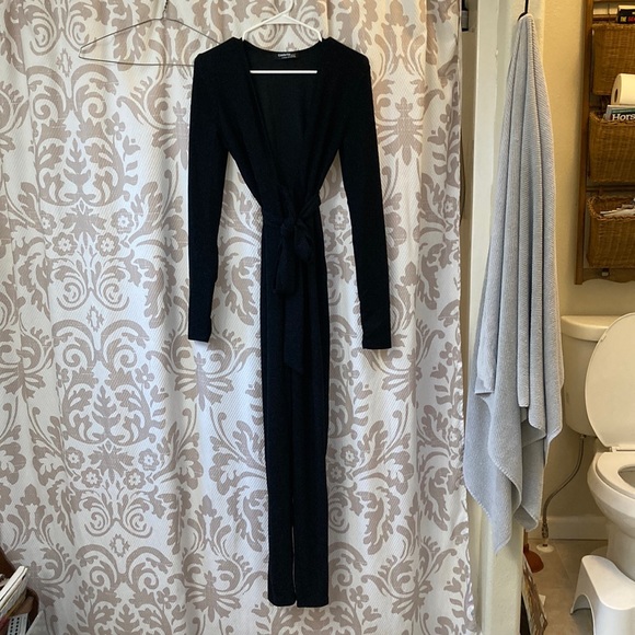 One piece jumper with belt tie - Picture 1 of 6